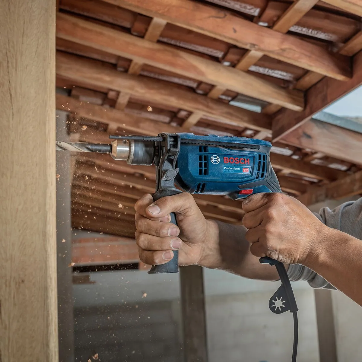 Furadeira de Impacto Bosch GSB 13 RE-X23 750W