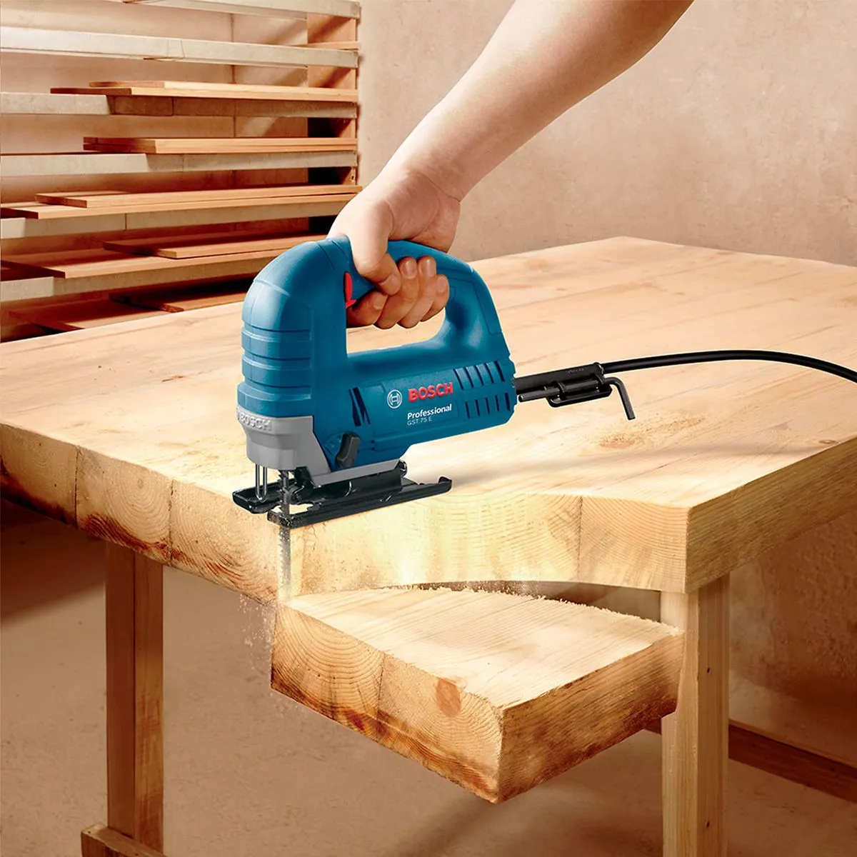 Serra Tico-Tico Bosch GST 75 E 710W 1 lâmina de serra