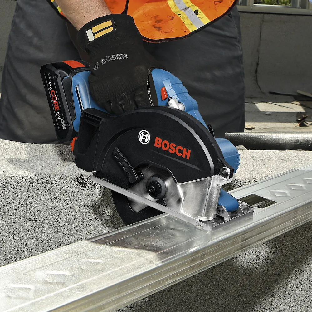 Serra circular Bosch GKM 18V-50 Sem bateria