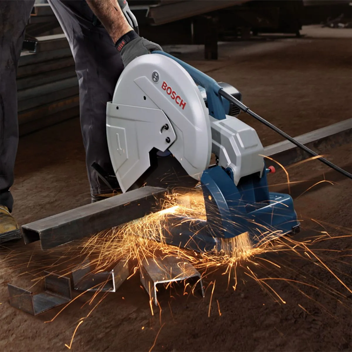 Serra policorte Bosch GCO 14-24 127V com 1 Disco